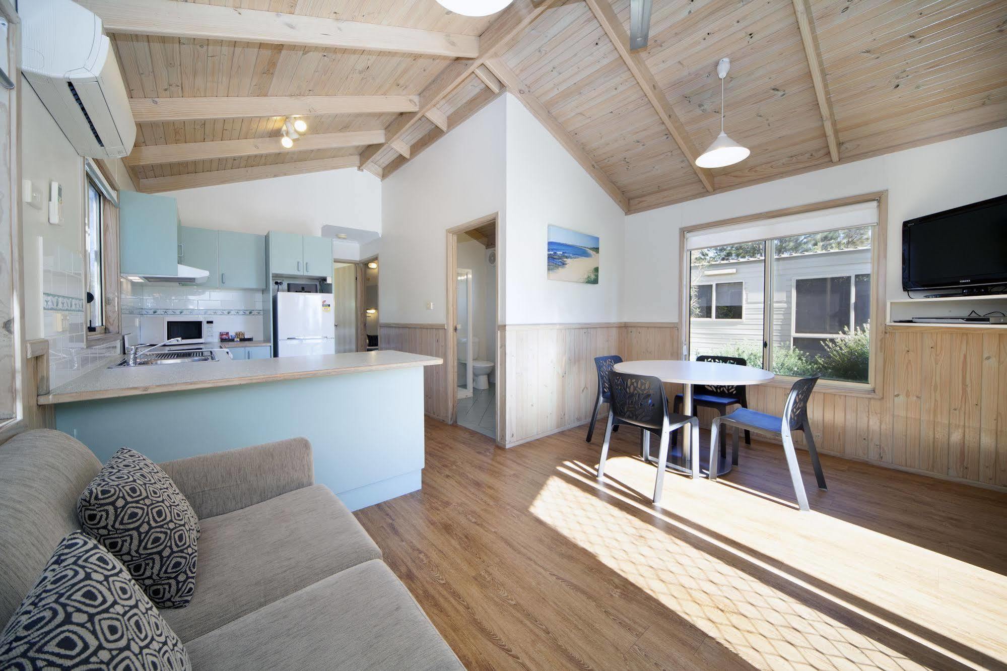 Hotel Holiday Haven Culburra Beach Zewnętrze zdjęcie